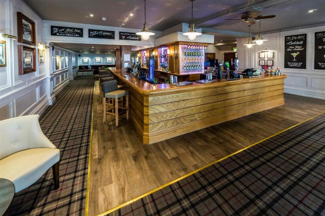 โรงแรมดิ โอลด์ ชิป Brighton ภายนอก รูปภาพ